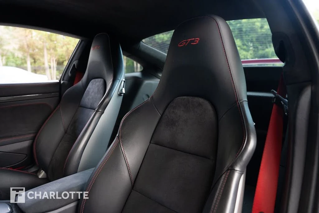 2015 Porsche 991 GT3 - Image 19 of 31