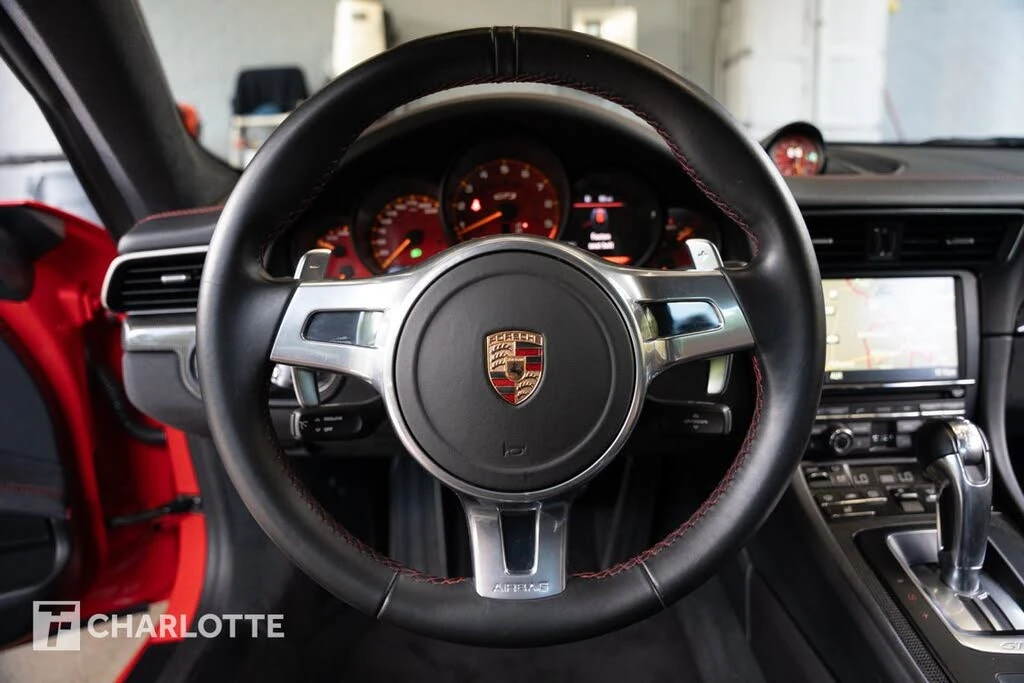 2015 Porsche 991 GT3 - Image 24 of 31