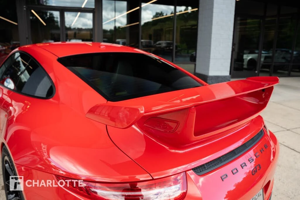 2015 Porsche 991 GT3 - Image 17 of 31