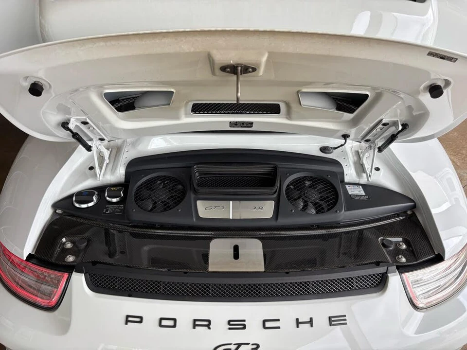 2015 Porsche 991 GT3 - Image 31 of 31
