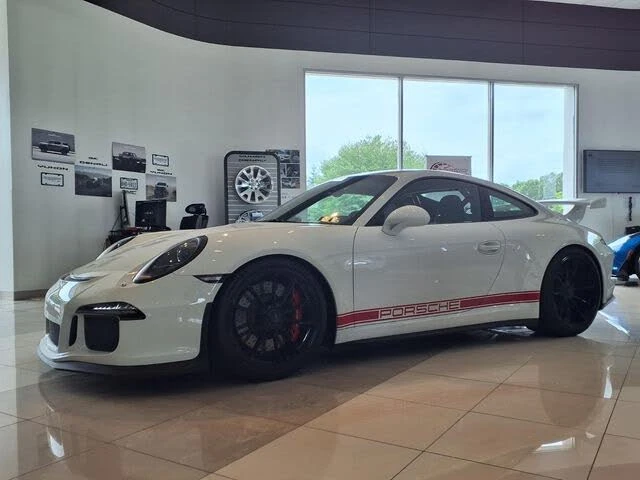 2015 Porsche 991 GT3 - Image 3 of 30