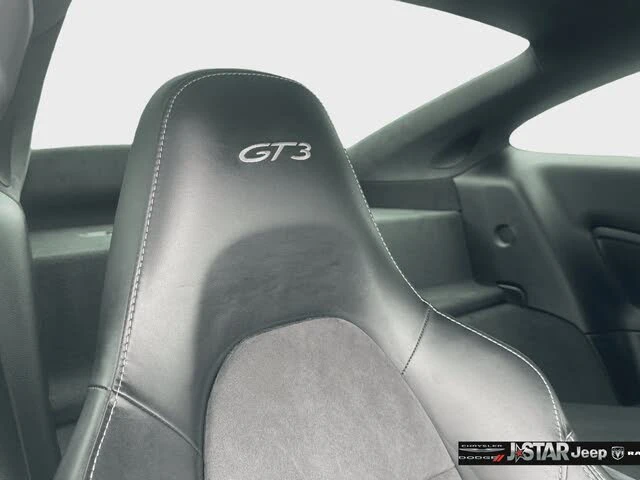 2015 Porsche 991 GT3 - Image 17 of 20