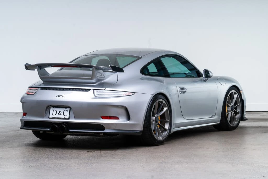 2015 Porsche 991 GT3 - Image 14 of 31