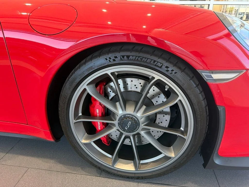 2015 Porsche 991 GT3 - Image 5 of 26
