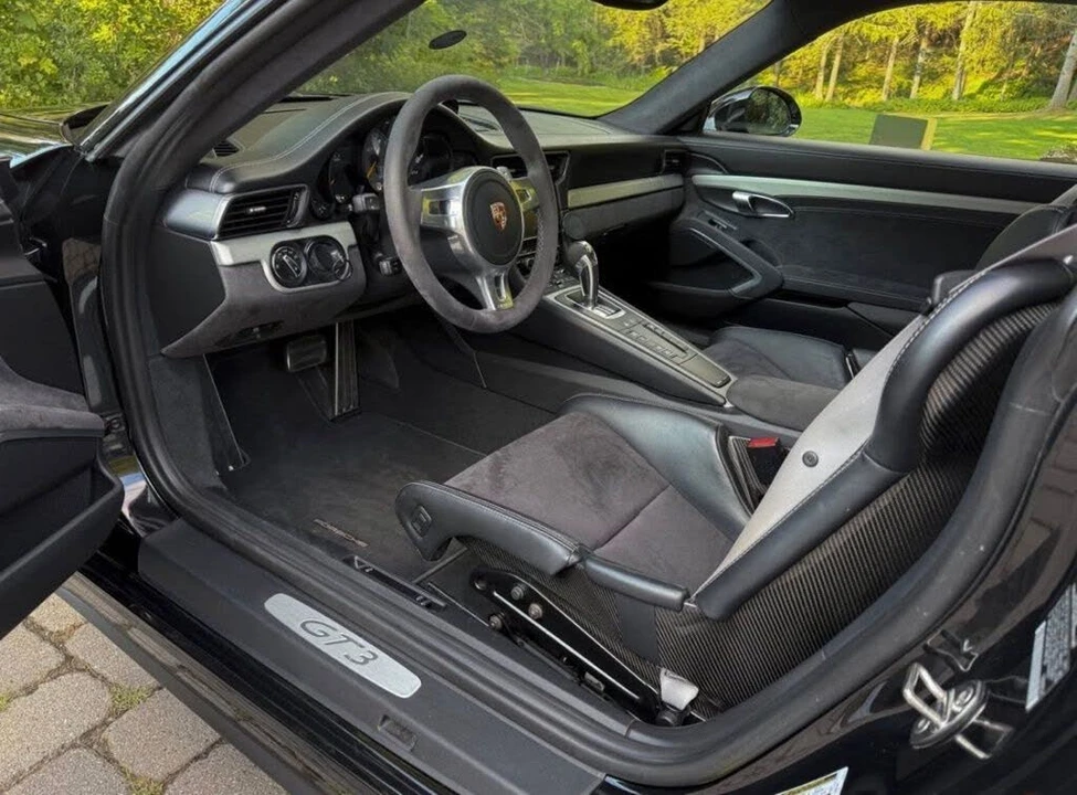 2015 Porsche 991 GT3 - Image 10 of 18