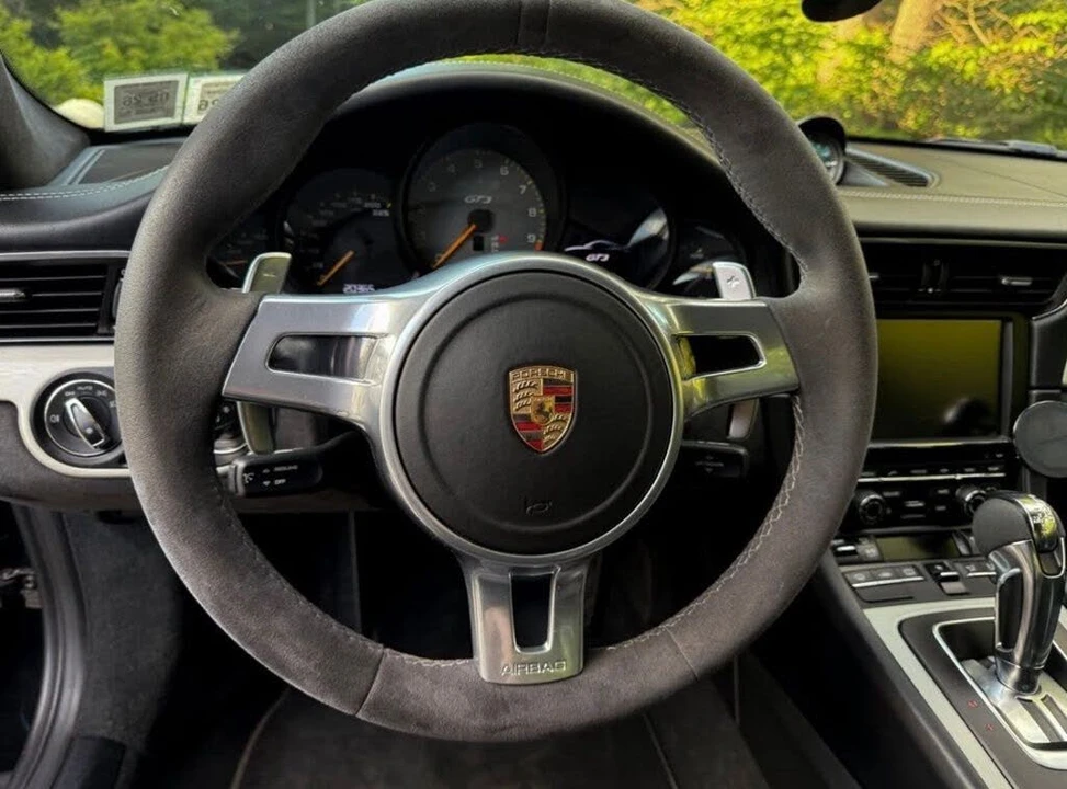 2015 Porsche 991 GT3 - Image 13 of 18
