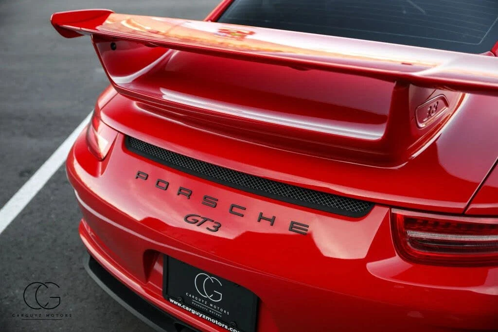 2015 Porsche 991 GT3 - Image 17 of 31