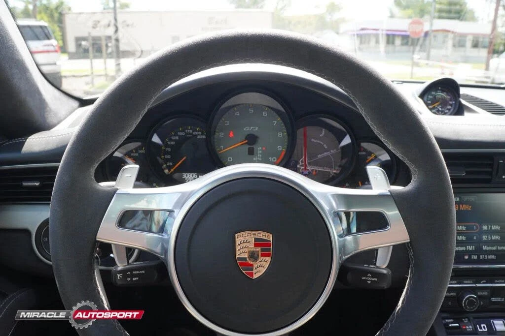 2015 Porsche 991 GT3 - Image 31 of 31