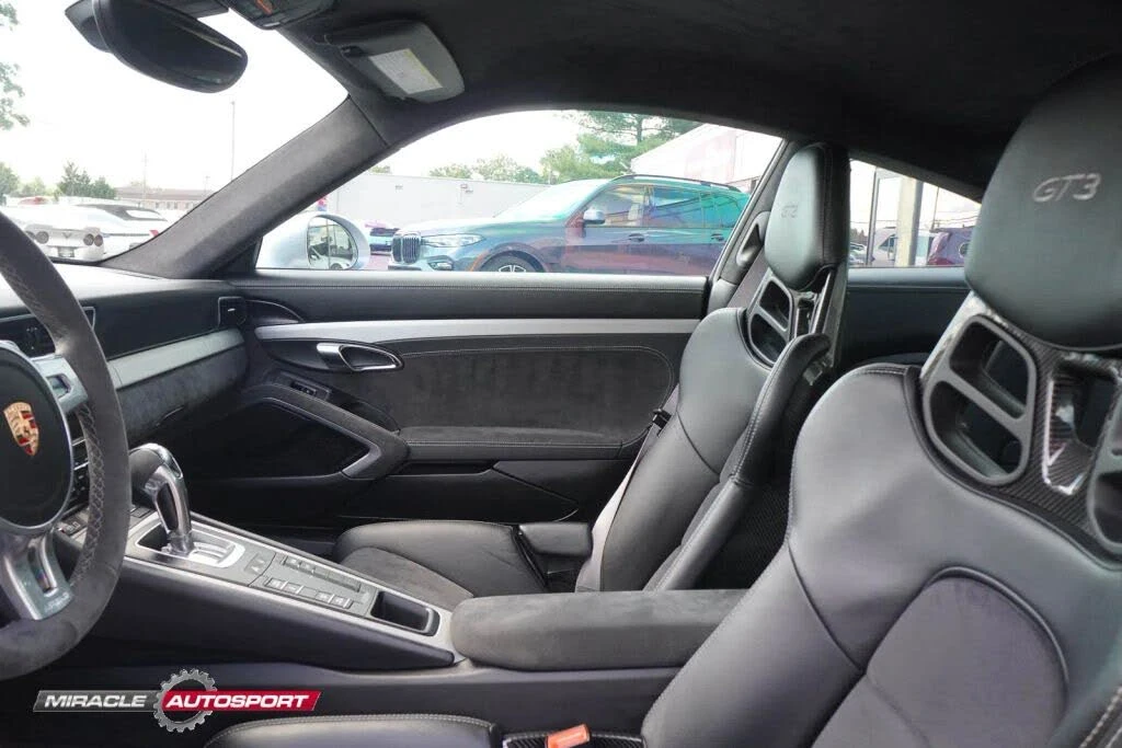 2015 Porsche 991 GT3 - Image 20 of 31