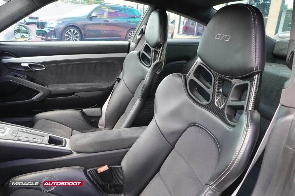 2015 Porsche 991 GT3 - Image 19 of 31
