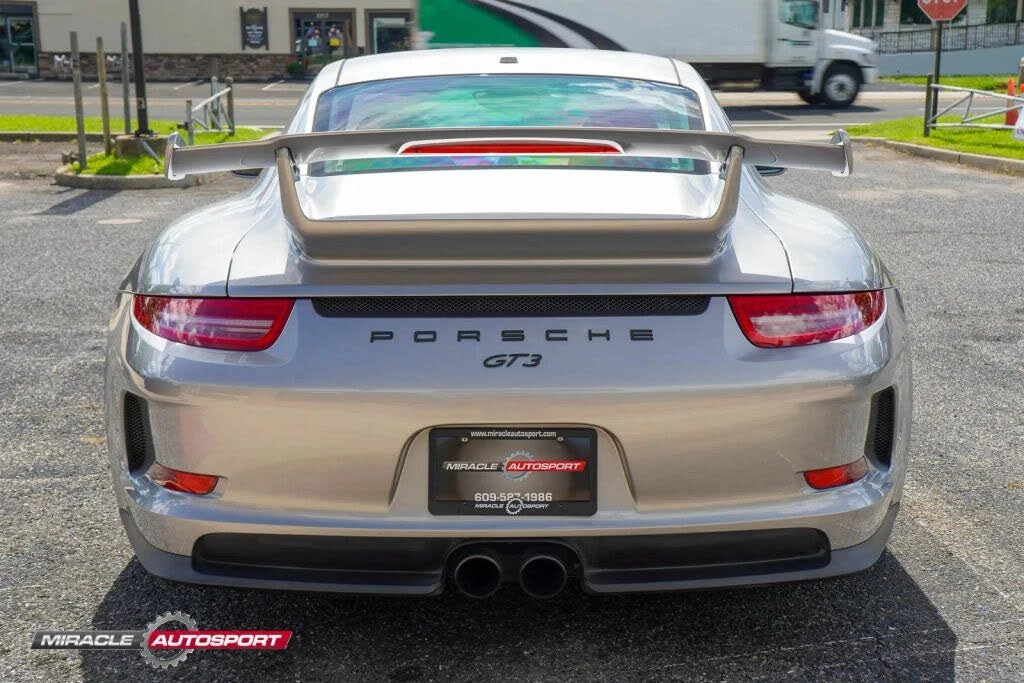 2015 Porsche 991 GT3 - Image 6 of 31