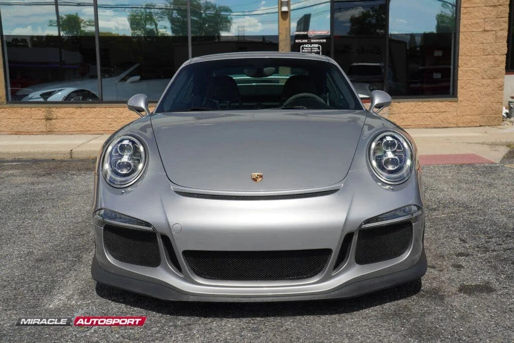 2015 Porsche 991 GT3 - Image 2 of 31
