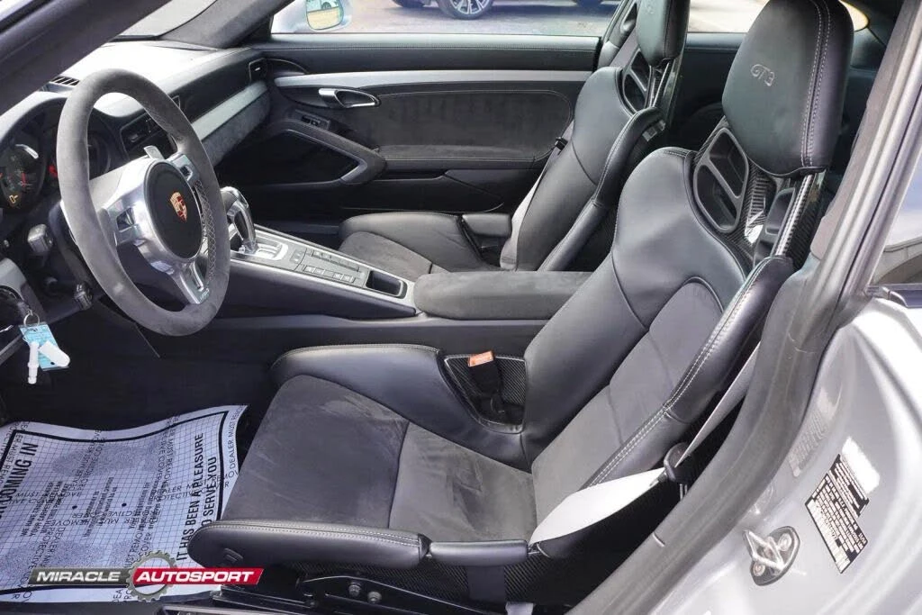 2015 Porsche 991 GT3 - Image 17 of 31
