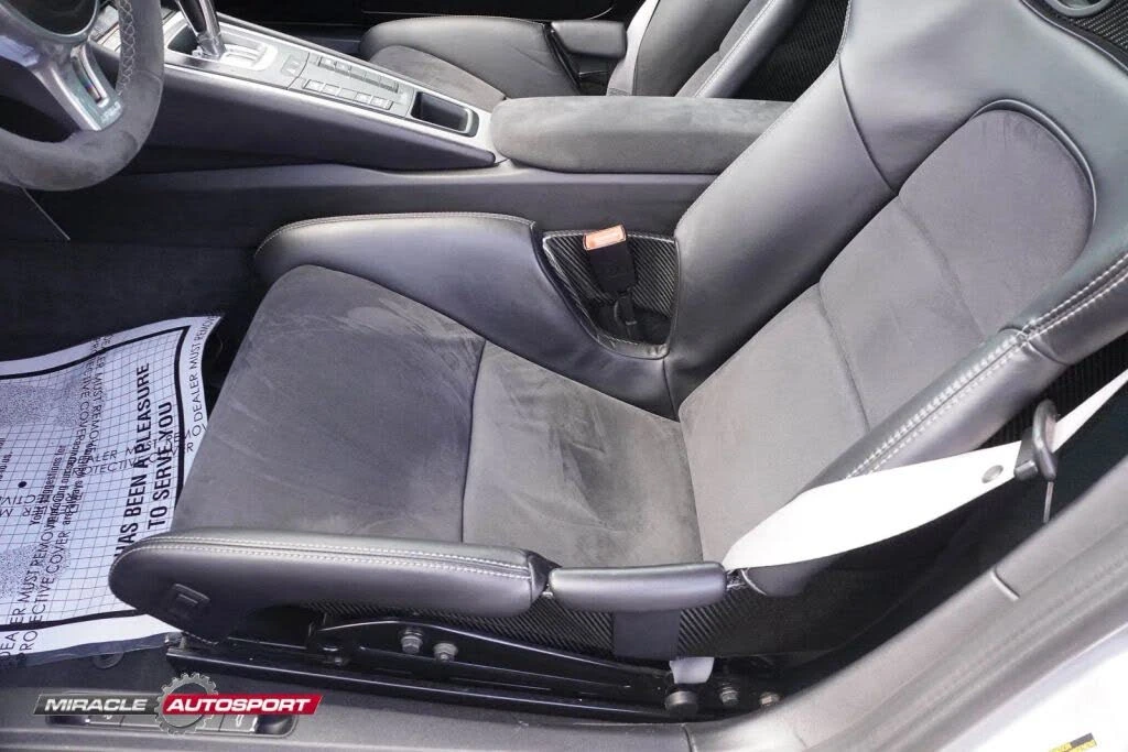 2015 Porsche 991 GT3 - Image 18 of 31