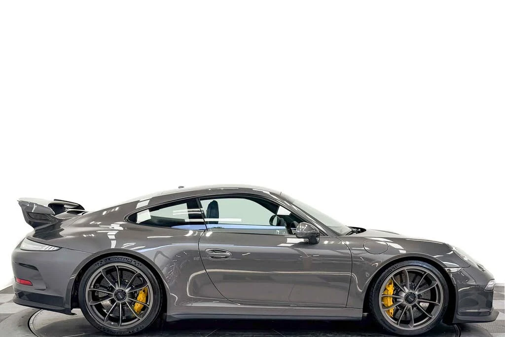 2015 Porsche 991 GT3 - Image 2 of 31