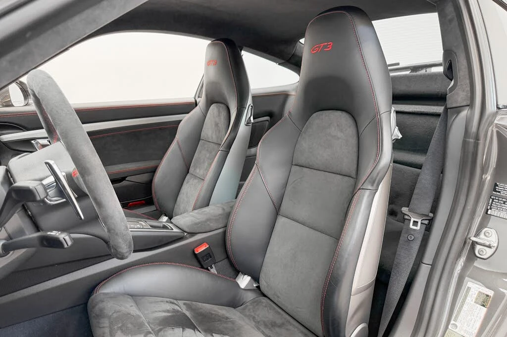 2015 Porsche 991 GT3 - Image 24 of 31
