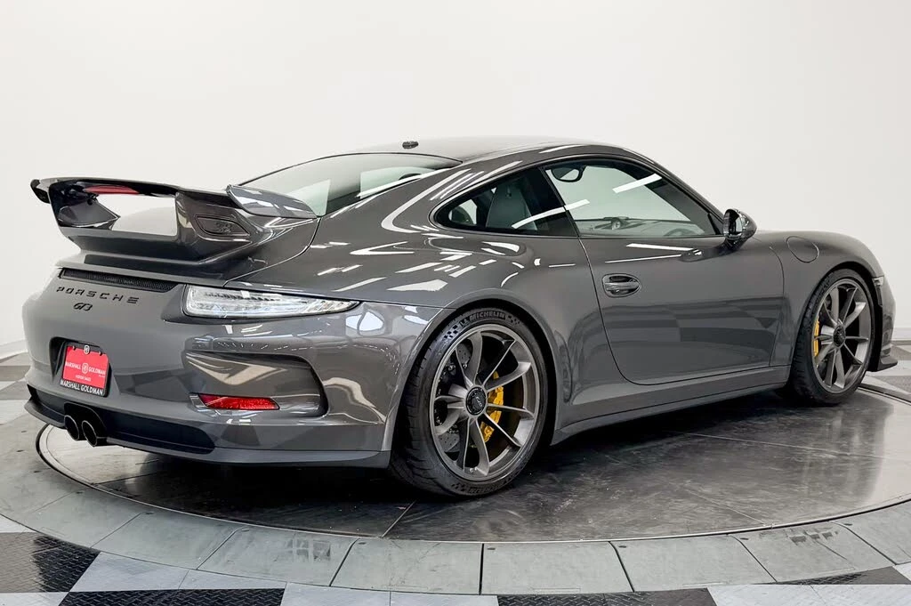 2015 Porsche 991 GT3 - Image 9 of 31