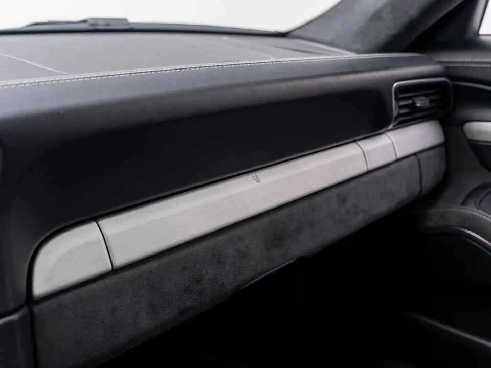 2015 Porsche 991 GT3 - Image 30 of 31