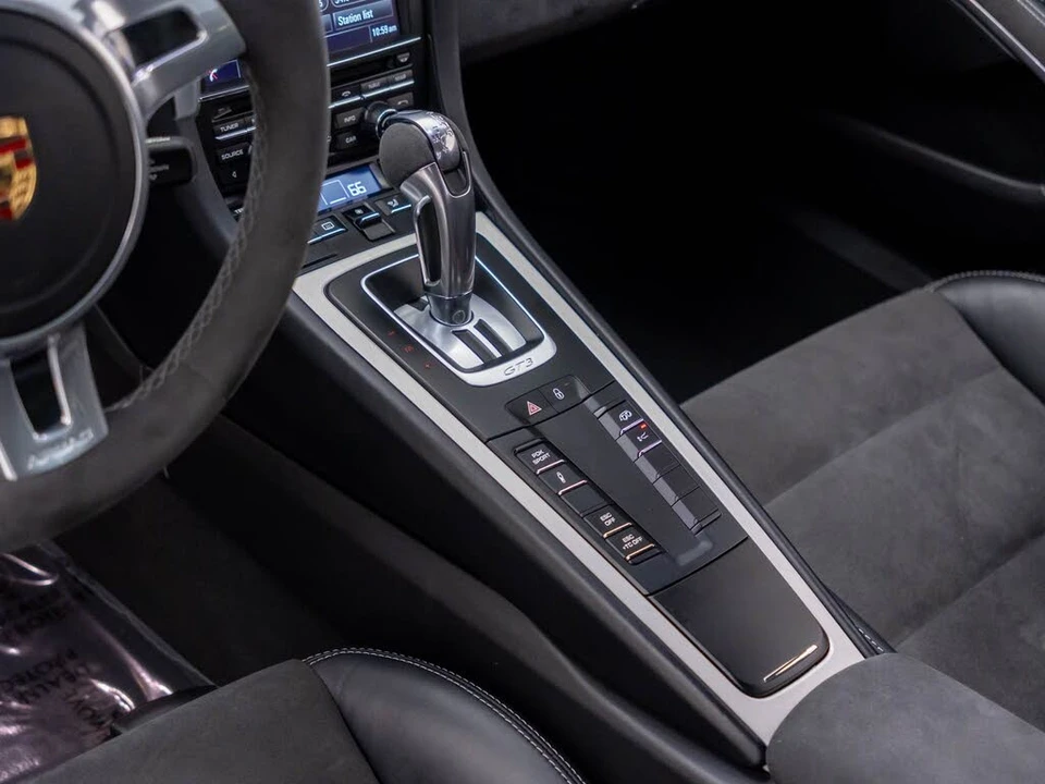 2015 Porsche 991 GT3 - Image 13 of 31