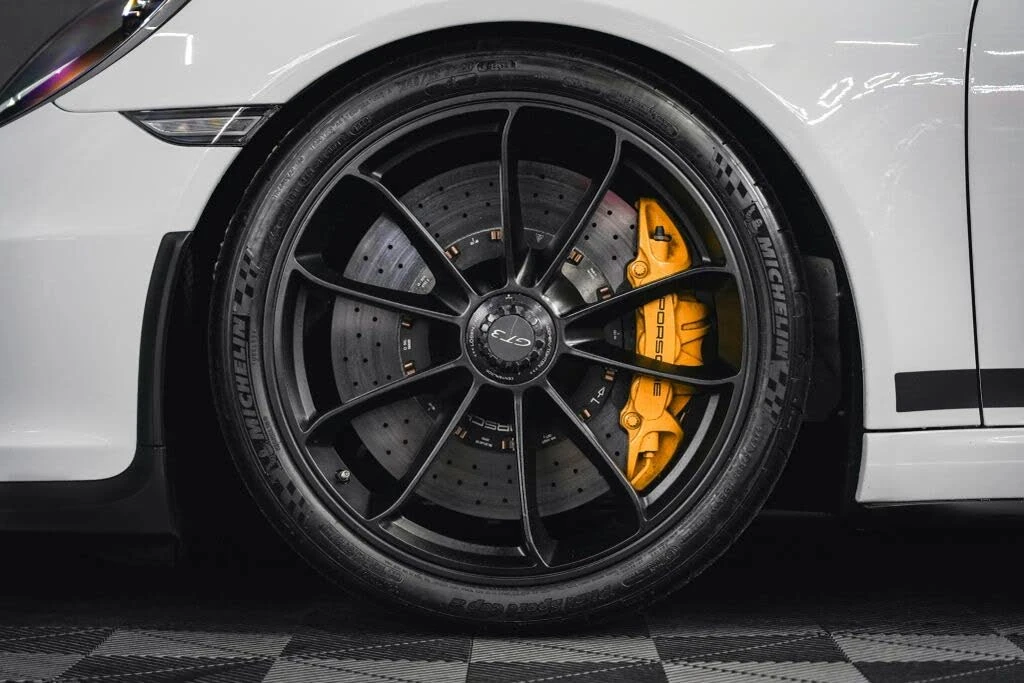 2015 Porsche 991 GT3 - Image 13 of 31