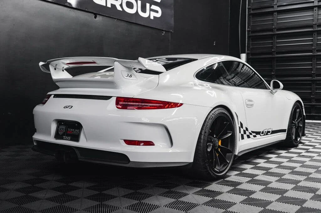 2015 Porsche 991 GT3 - Image 22 of 31