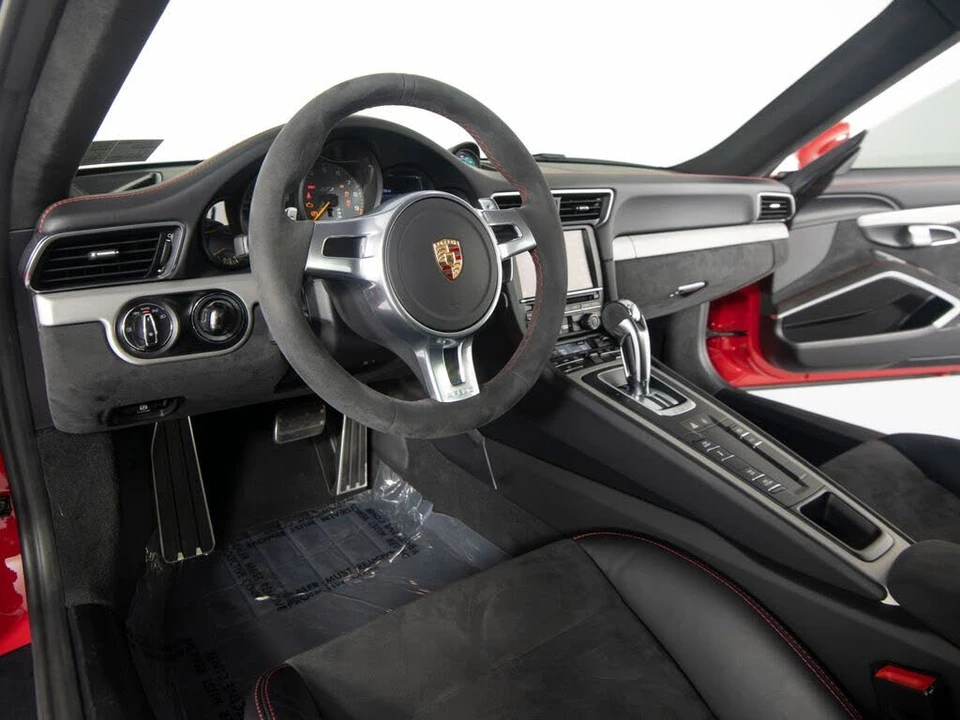 2015 Porsche 991 GT3 - Image 4 of 31