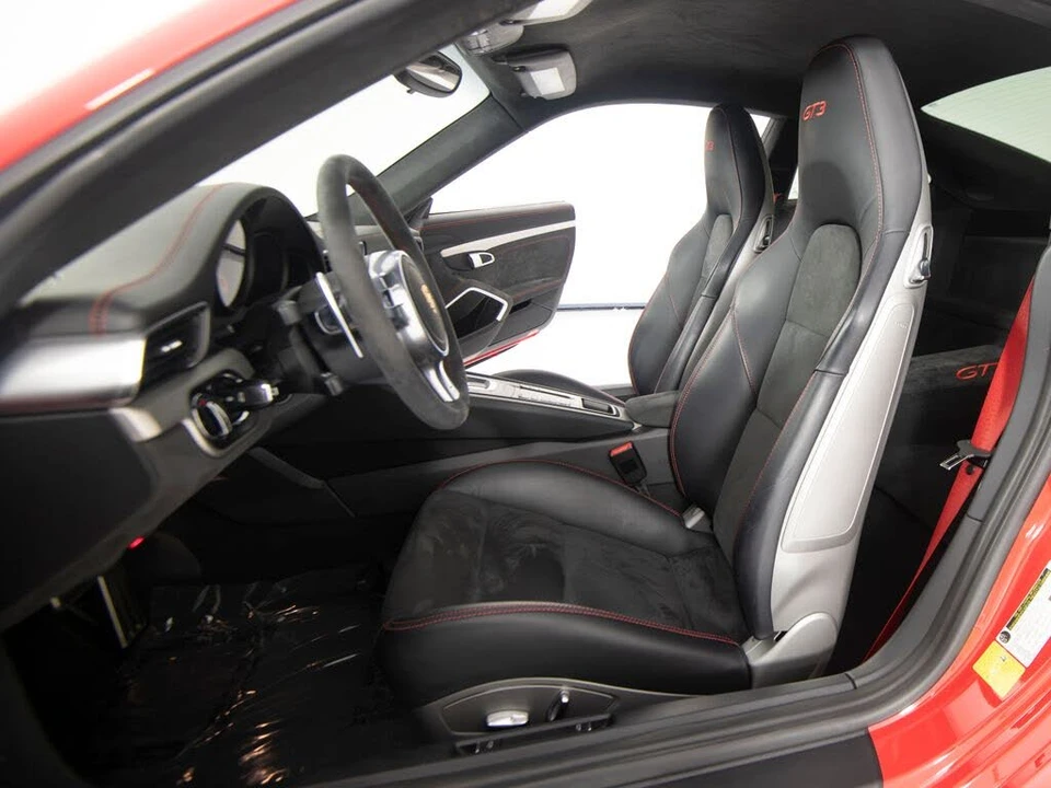 2015 Porsche 991 GT3 - Image 5 of 31