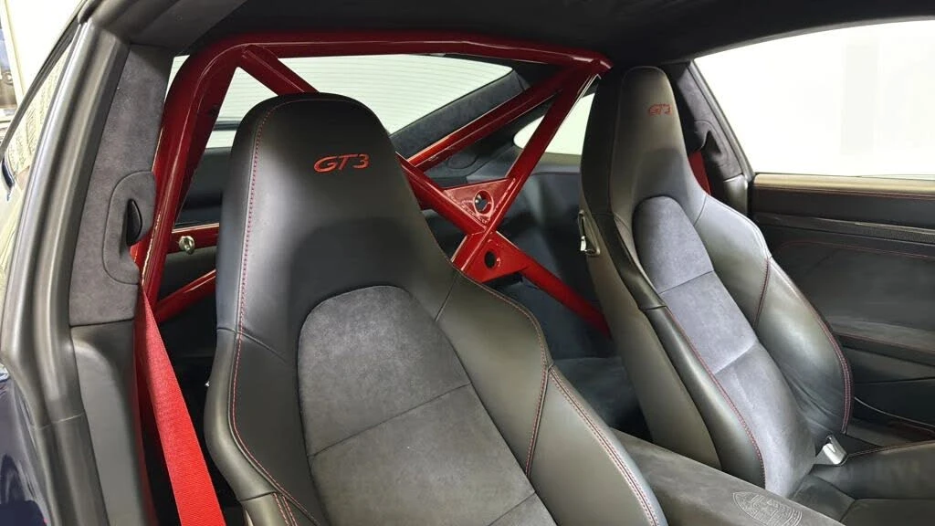 2015 Porsche 991 GT3 - Image 25 of 31