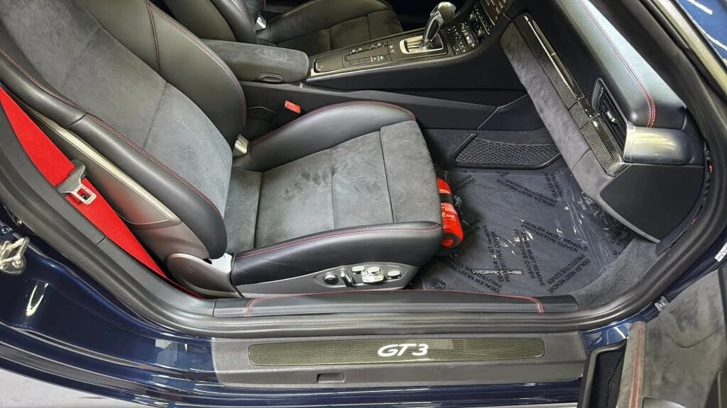 2015 Porsche 991 GT3 - Image 27 of 31