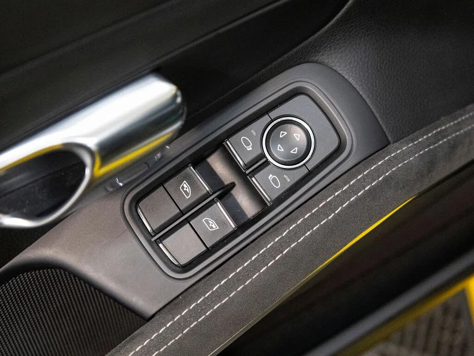 2015 Porsche 991 GT3 - Image 27 of 31