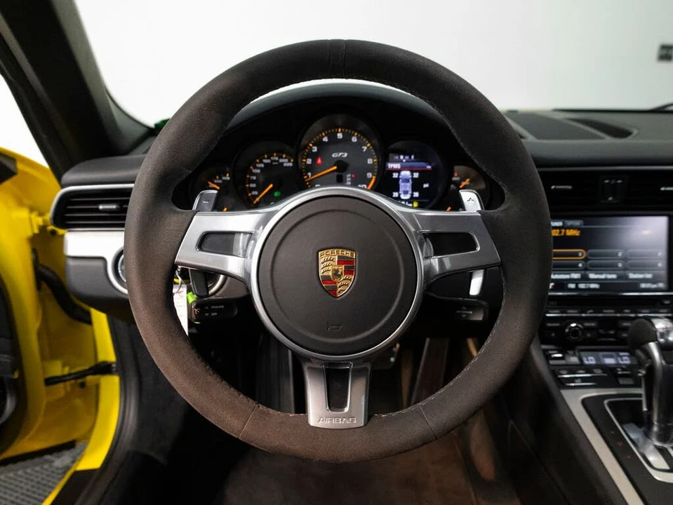 2015 Porsche 991 GT3 - Image 23 of 31
