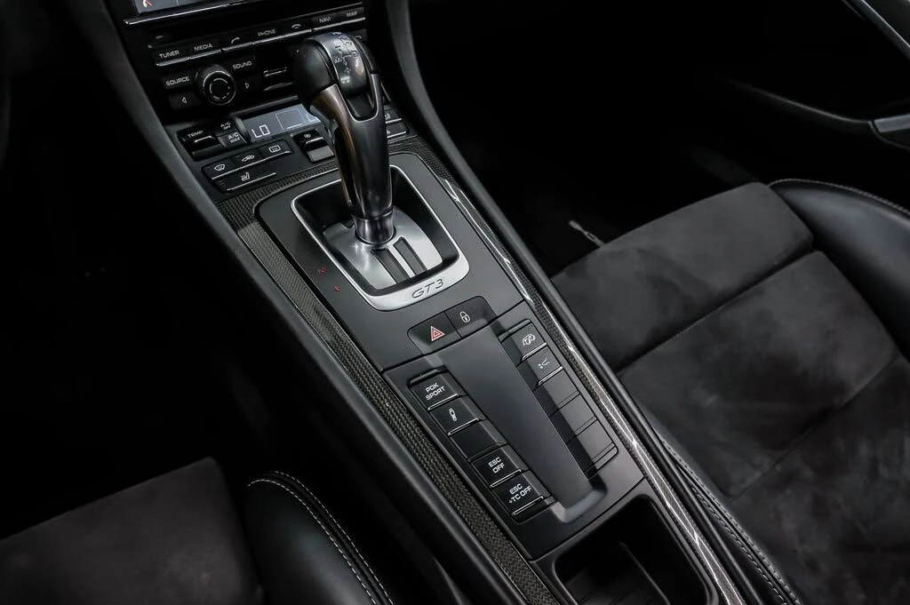 2015 Porsche 991 GT3 - Image 22 of 31