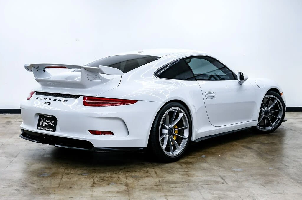 2015 Porsche 991 GT3 - Image 7 of 31
