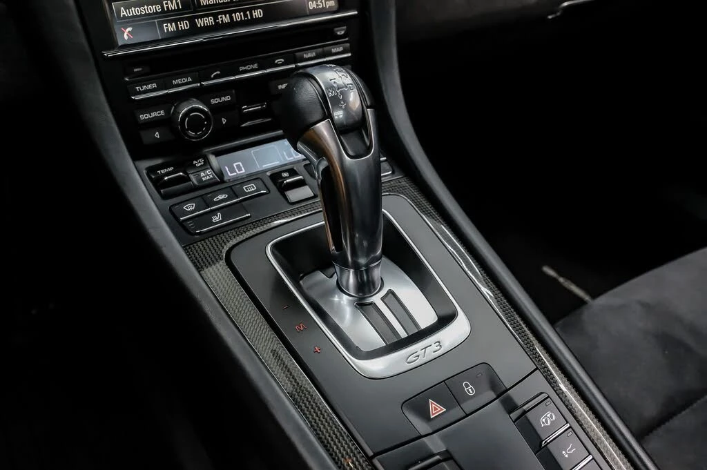 2015 Porsche 991 GT3 - Image 23 of 31