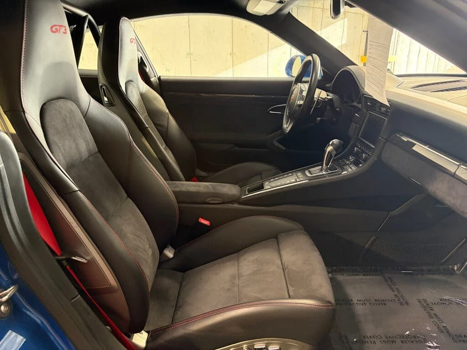 2015 Porsche 991 GT3 - Image 22 of 31