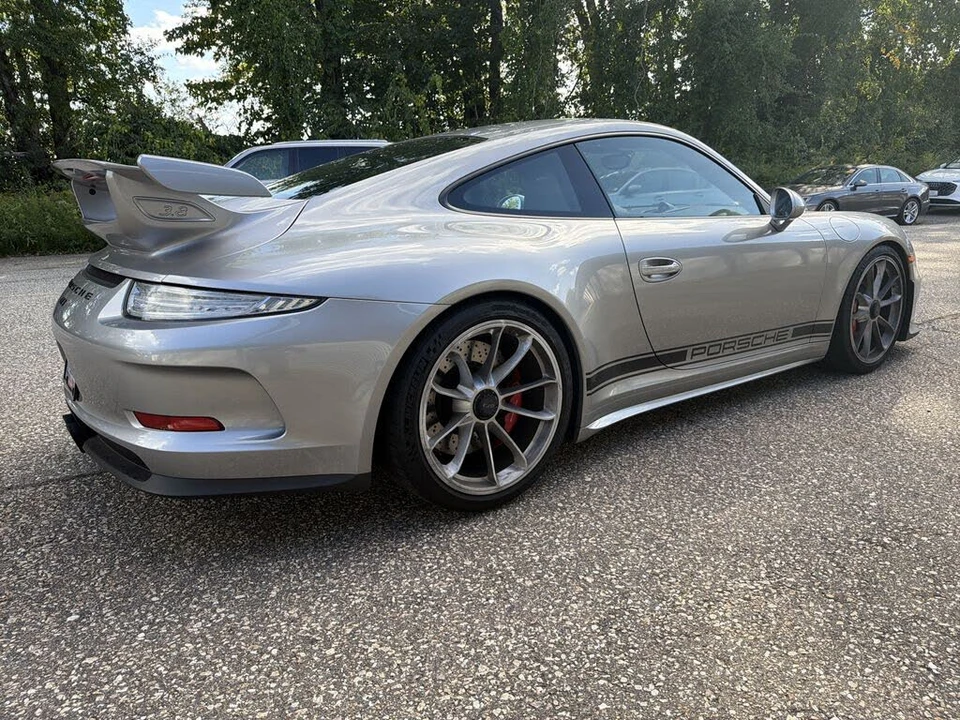2015 Porsche 991 GT3 - Image 7 of 16