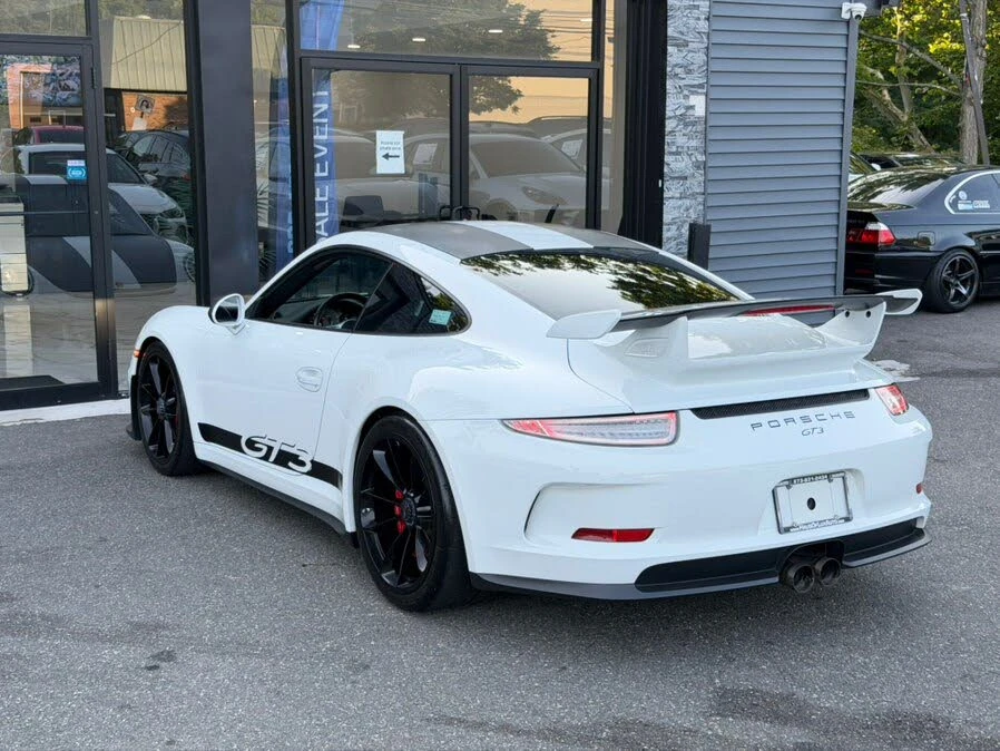 2015 Porsche 991 GT3 - Image 23 of 31