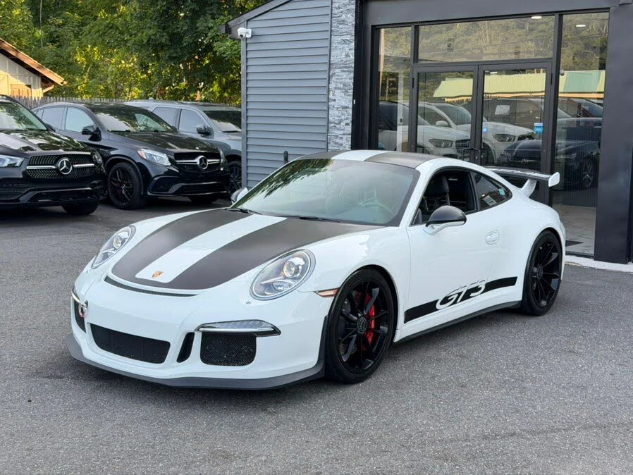 2015 Porsche 991 GT3 - Image 17 of 31