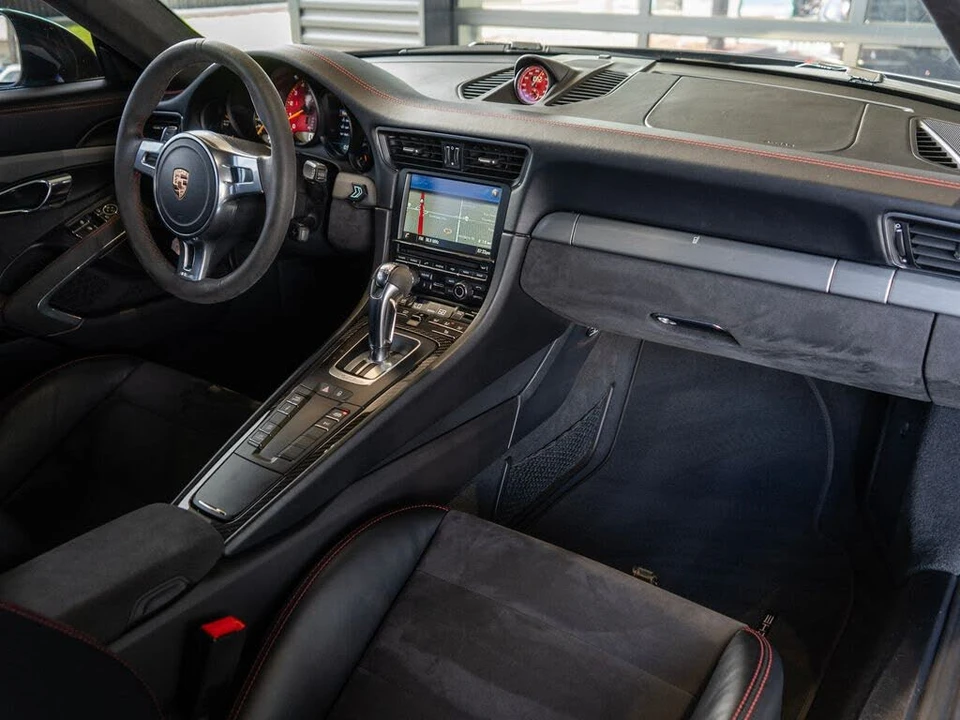 2015 Porsche 991 GT3 - Image 11 of 31