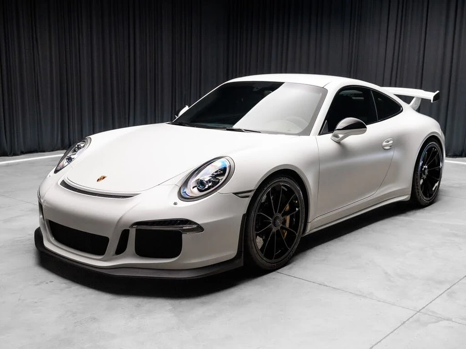 2015 Porsche 991 GT3 - Image 23 of 31