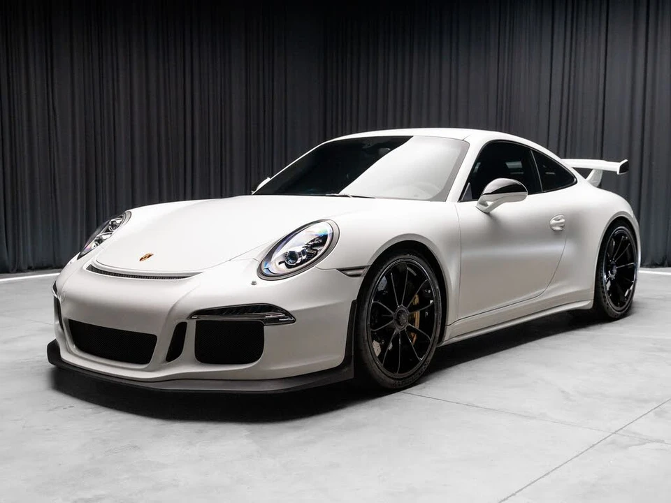 2015 Porsche 991 GT3 - Image 24 of 31