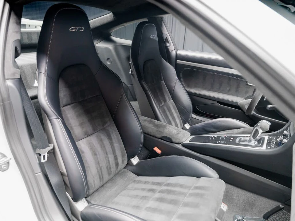 2015 Porsche 991 GT3 - Image 7 of 31