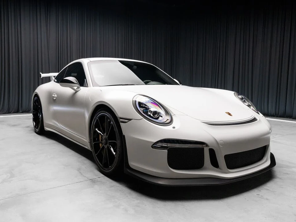 2015 Porsche 991 GT3 - Image 18 of 31