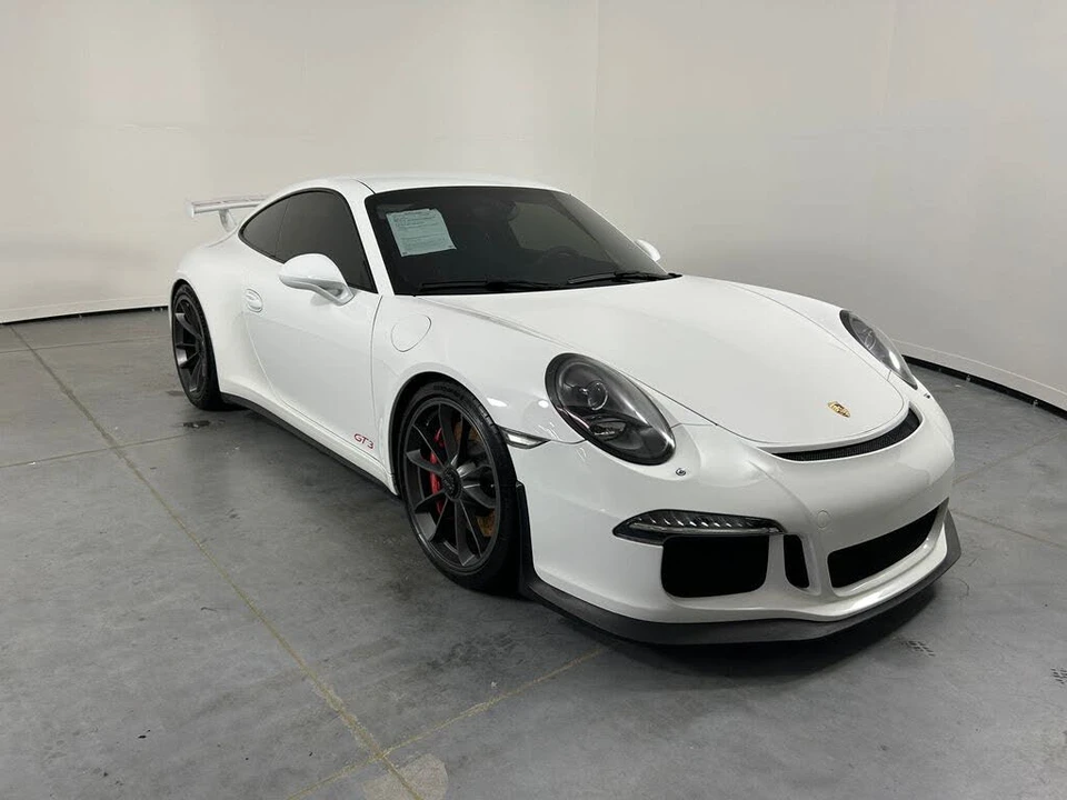 2015 Porsche 991 GT3 - Image 9 of 31