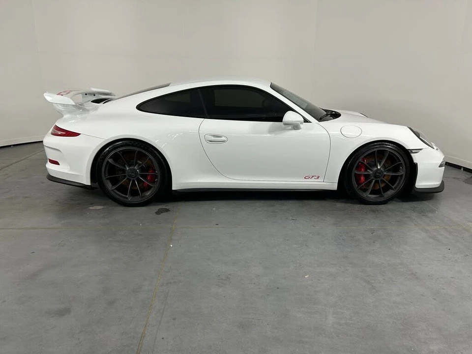 2015 Porsche 991 GT3 - Image 8 of 31