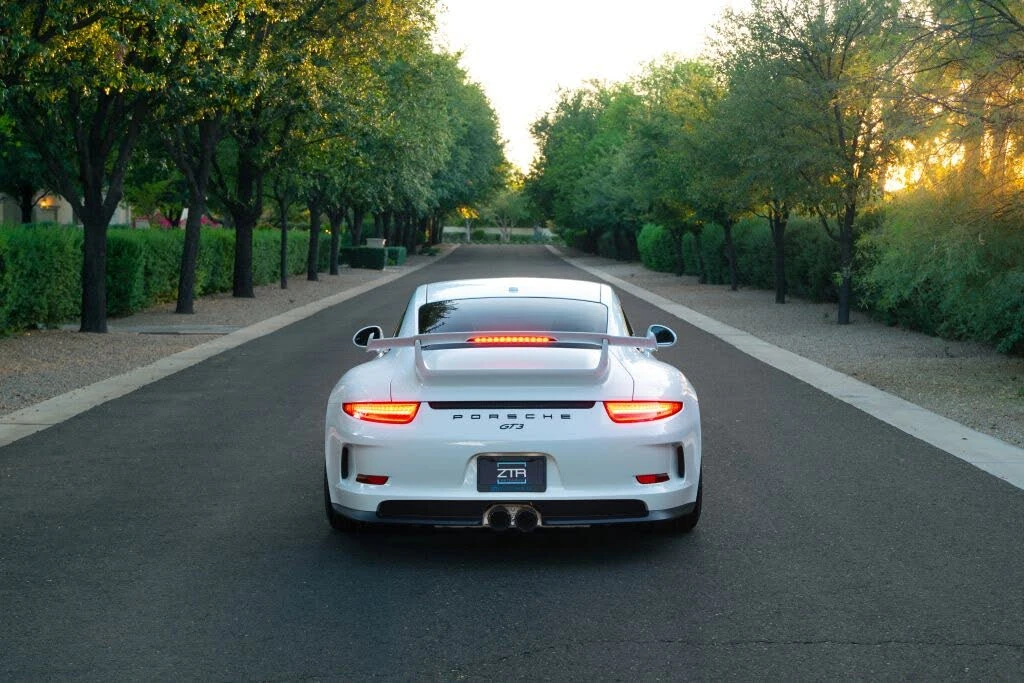2015 Porsche 991 GT3 - Image 9 of 31