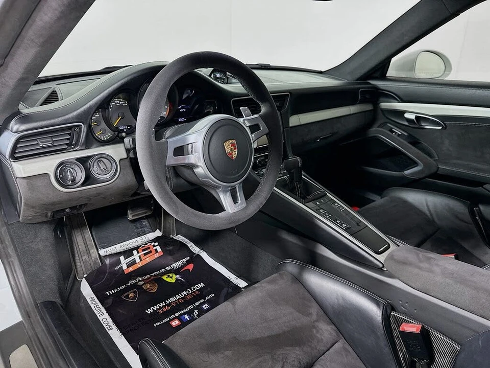 2015 Porsche 991 GT3 - Image 10 of 17