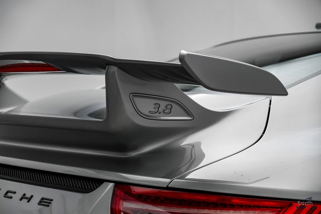 2015 Porsche 991 GT3 - Image 16 of 31