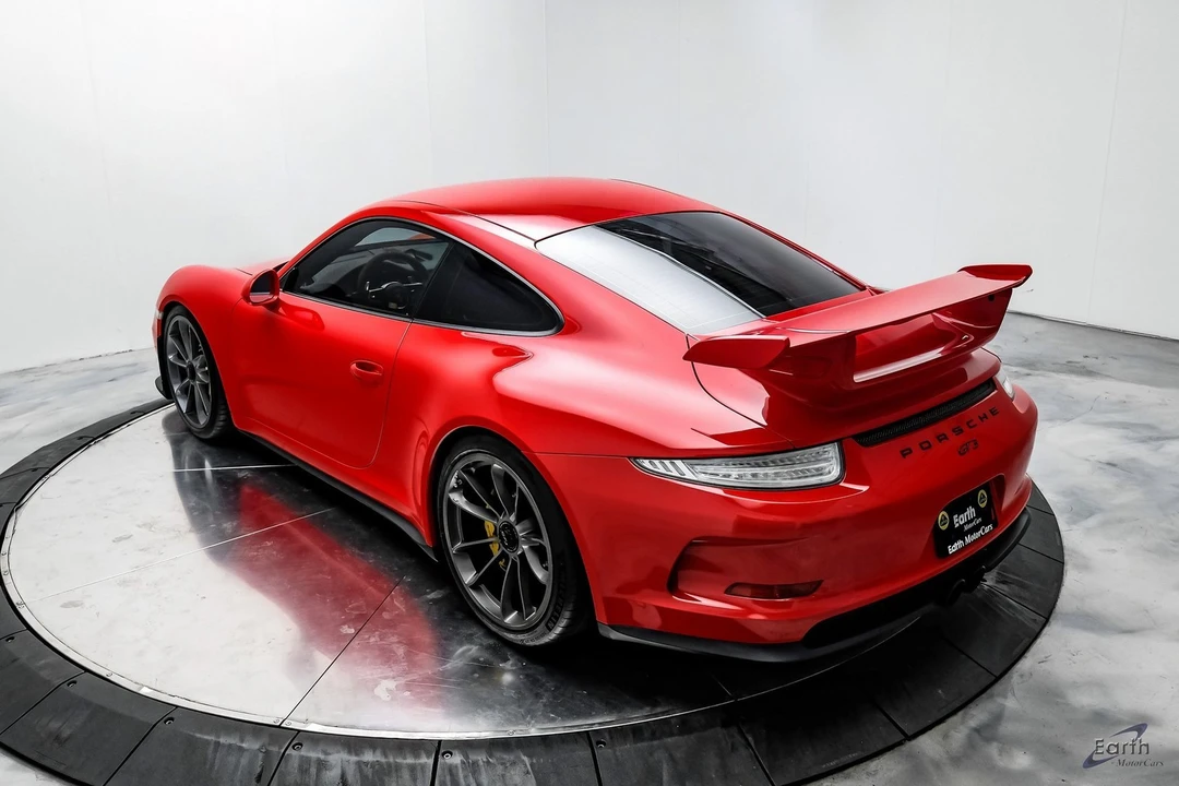 2015 Porsche 991 GT3 - Image 11 of 12