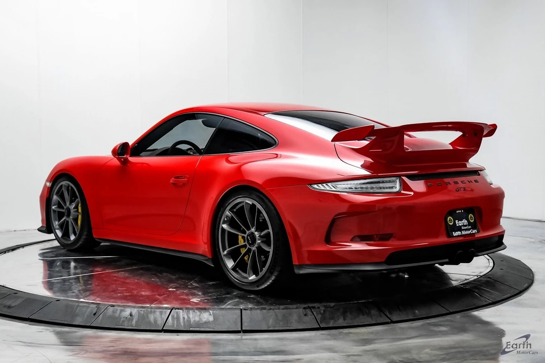 2015 Porsche 991 GT3 - Image 9 of 12